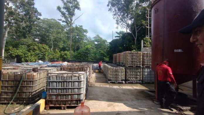 FGR decomisa 70 mil litros de huachicol en Tabasco
