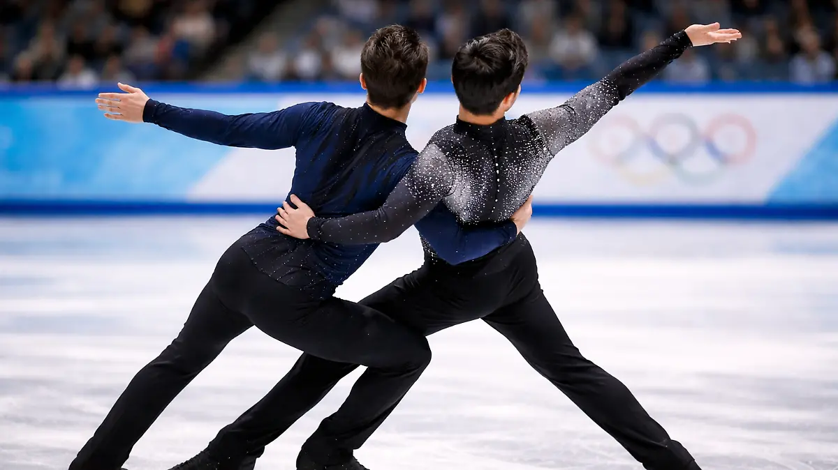 Deportistas buscan que el patinaje permita participar a parejas del mismo sexo