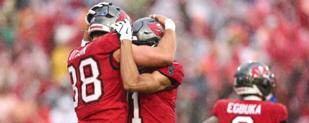Buccaneers vencen a Panthers, pero todavía no aseguran su lugar en playoffs Buccaneers vencen a Panthers, pero todavía no aseguran su lugar en playoffs