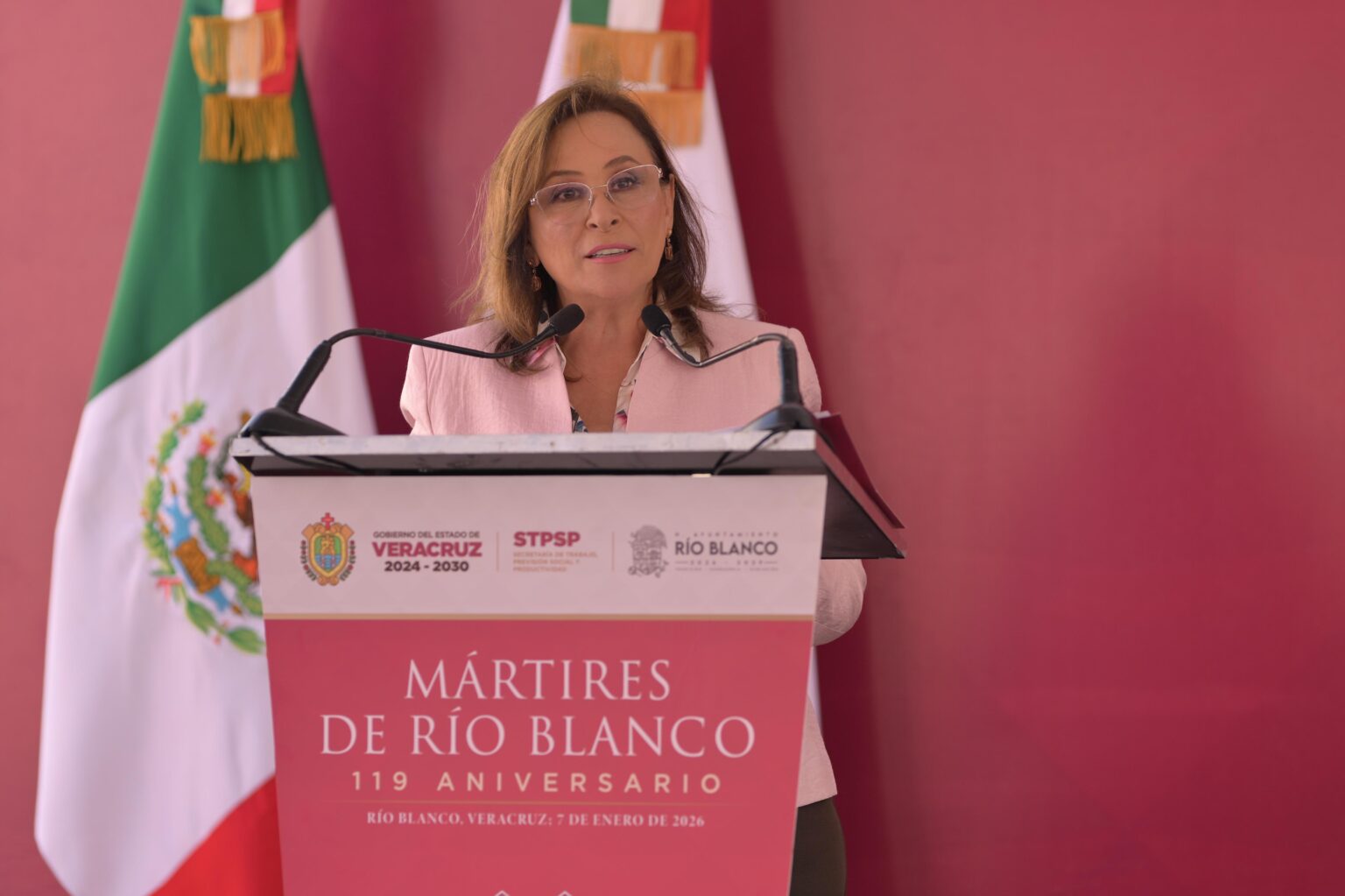 Gobernadora de Veracruz conmemora a Mártires de Río Blanco y llama a defender derechos laborales Gobernadora de Veracruz conmemora a Mártires de Río Blanco y llama a defender derechos laborales