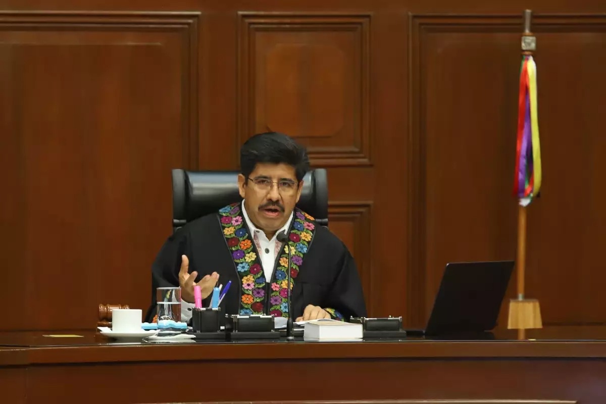 Ministros de la SCJN anuncian que no usarán camionetas de lujo y las devolverán