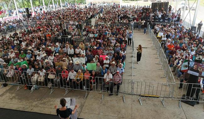 Supervisa Presidenta Claudia Sheinbaum Centro de Salud Tenango de Doria del IMSS Bienestar en Hidalgo; hay 80% de abasto en medicamentos
