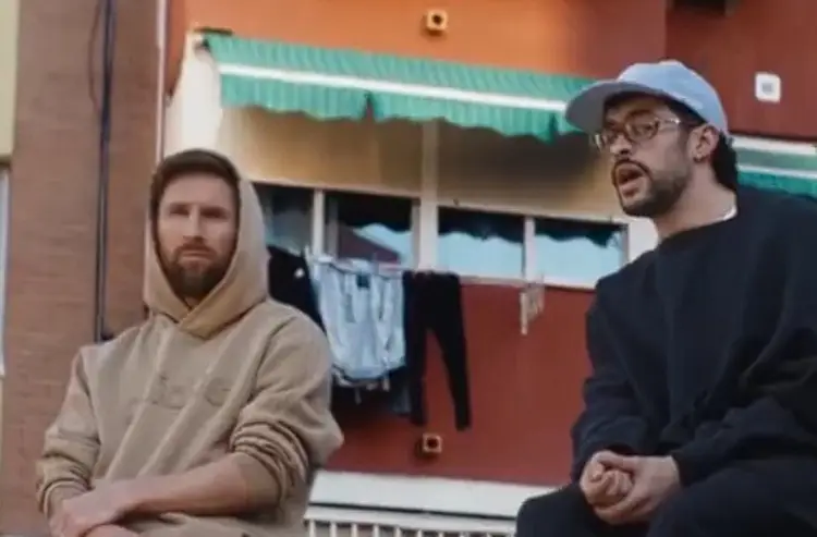 ¡Se juntaron los cracks! Messi y Bad Bunny protagonizan comercial de futbol (VIDEO) ¡Se juntaron los cracks! Messi y Bad Bunny protagonizan comercial de futbol (VIDEO)