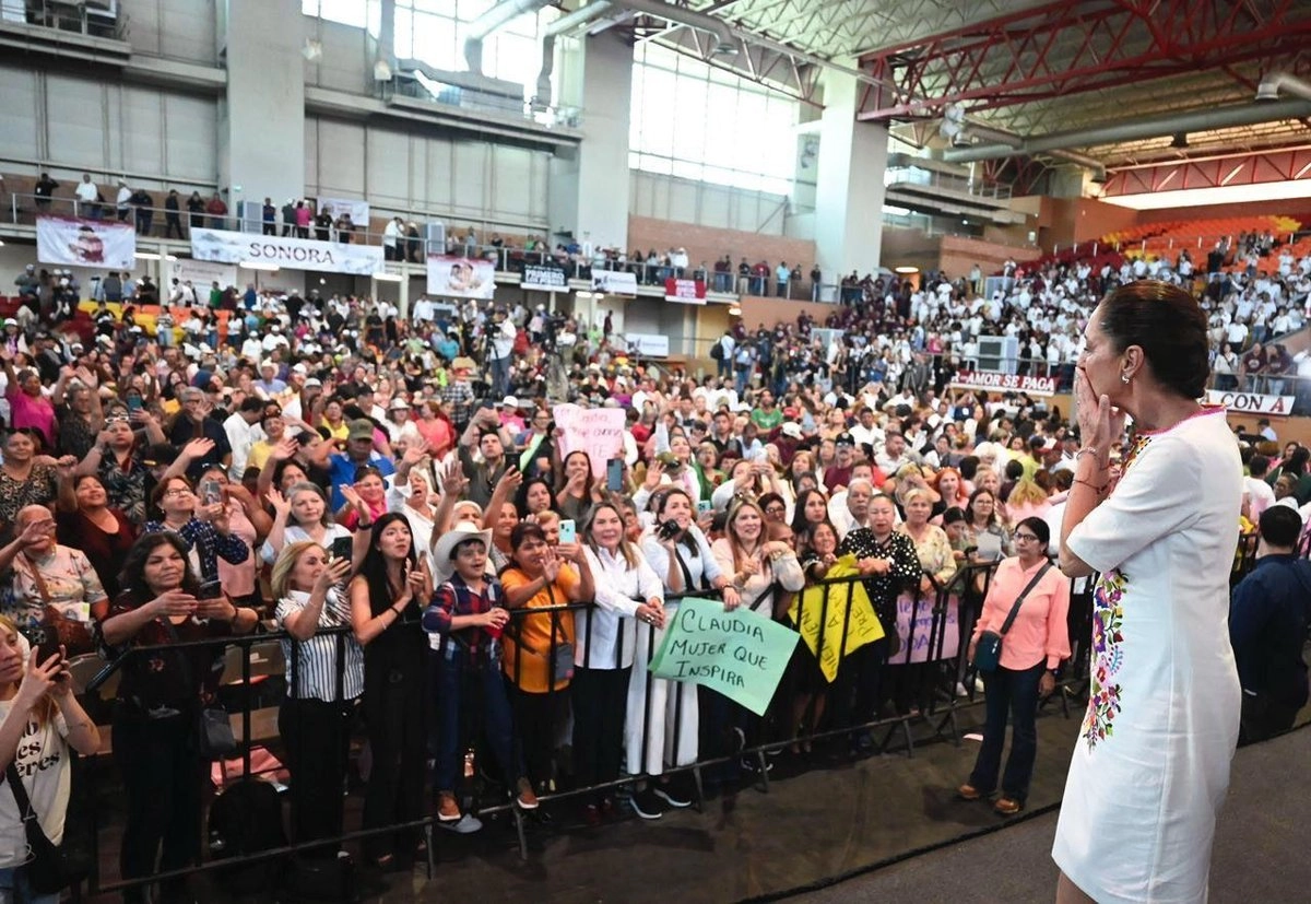Sheinbaum exalta a las madres mexicanas y condena el machismo: “Todas las mujeres somos presidentas de la República” Sheinbaum exalta a las madres mexicanas y condena el machismo: “Todas las mujeres somos presidentas de la República”