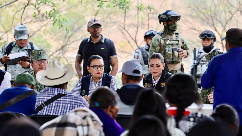 Programas sociales y resguardo militar a ‘narcozona’ guerrerense Programas sociales y resguardo militar a ‘narcozona’ guerrerense