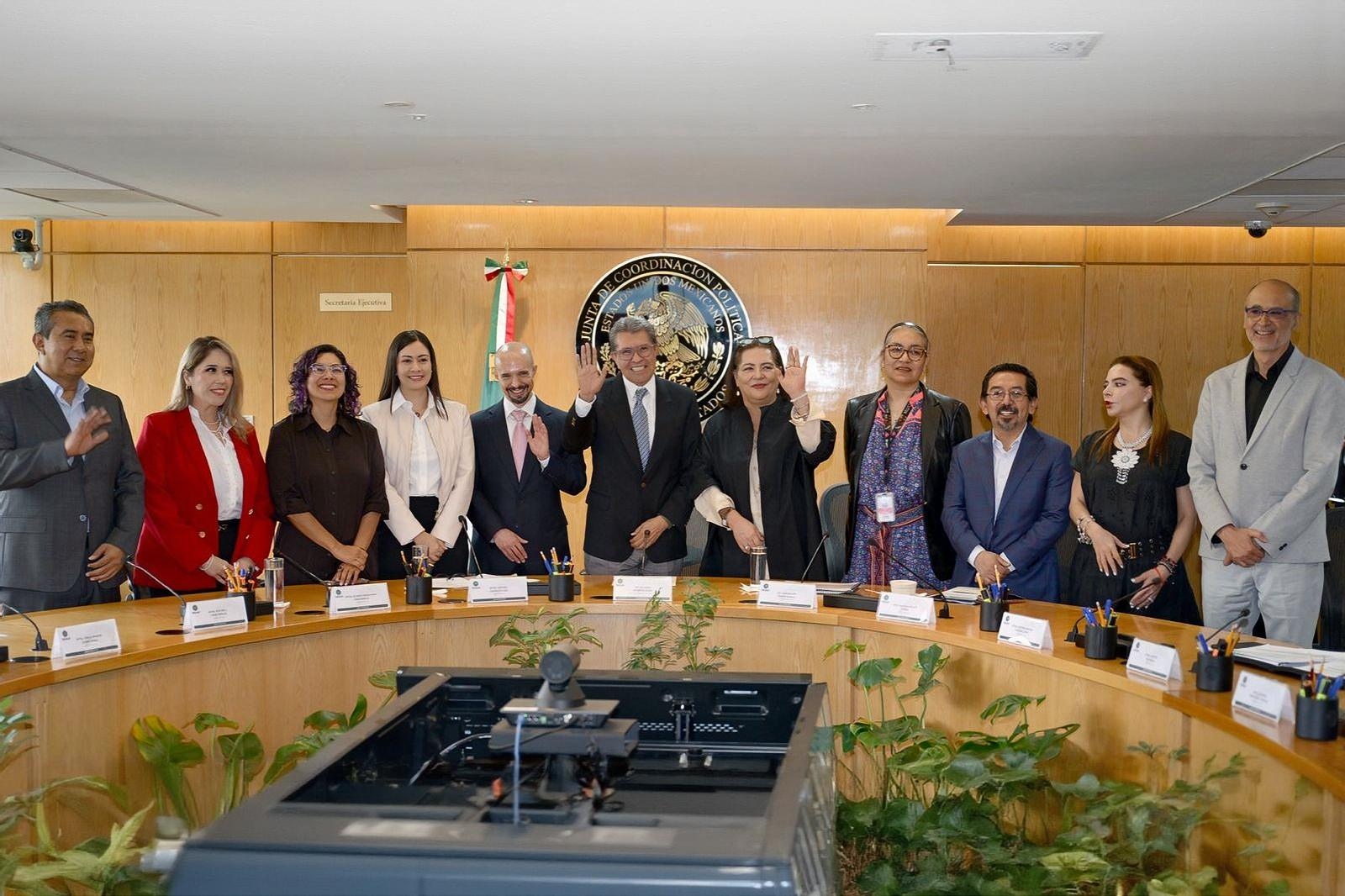 Ricardo Monreal recibe propuesta del Consejo General del INE en materia electoral Ricardo Monreal recibe propuesta del Consejo General del INE en materia electoral