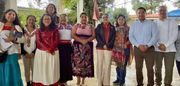 Reafirma SEV compromiso con la educación intercultural y las lenguas indígenas Reafirma SEV compromiso con la educación intercultural y las lenguas indígenas