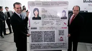 INE lanza nueva credencial para votar con identidad de género y auto adscripción indígena INE lanza nueva credencial para votar con identidad de género y auto adscripción indígena