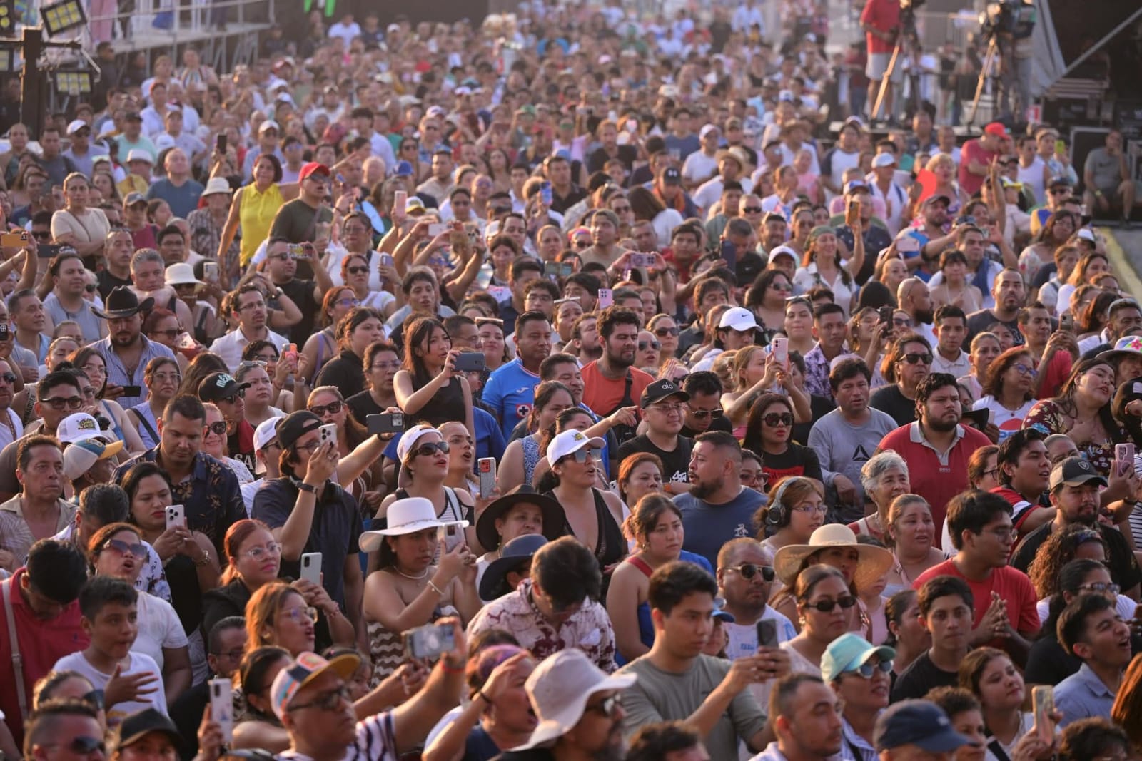 Que viva la salsa, que viva Veracruz; 580 mil asistentes celebran el Salsa Fest 2026 Que viva la salsa, que viva Veracruz; 580 mil asistentes celebran el Salsa Fest 2026