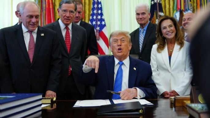 Trump amenaza con abandonar el T-MEC; advierte que combatirá el narcotráfico por tierra Trump amenaza con abandonar el T-MEC; advierte que combatirá el narcotráfico por tierra