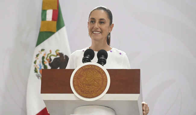 Presidenta anuncia inversión histórica de 190 mil mdp en Veracruz para recuperación de la petroquímica, obras carreteras, de agua y salud Presidenta anuncia inversión histórica de 190 mil mdp en Veracruz para recuperación de la petroquímica, obras carreteras, de agua y salud
