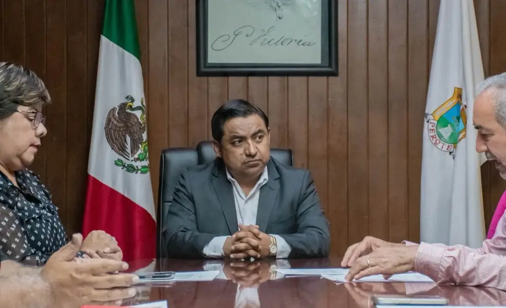 Miguel Ángel Martínez asume la alcaldía de Perote, Veracruz Miguel Ángel Martínez asume la alcaldía de Perote, Veracruz