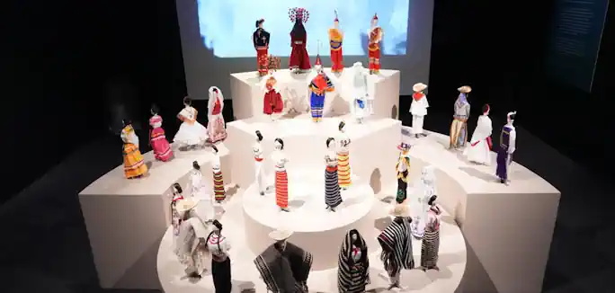 Ofrece Veracruz una mirada al arte y tradición con 2 exposiciones en la 37.ª FILAH Ofrece Veracruz una mirada al arte y tradición con 2 exposiciones en la 37.ª FILAH