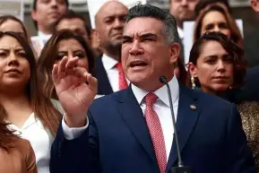 Mueve Morena fichas para desaforar a ‘Alito’ Mueve Morena fichas para desaforar a ‘Alito’