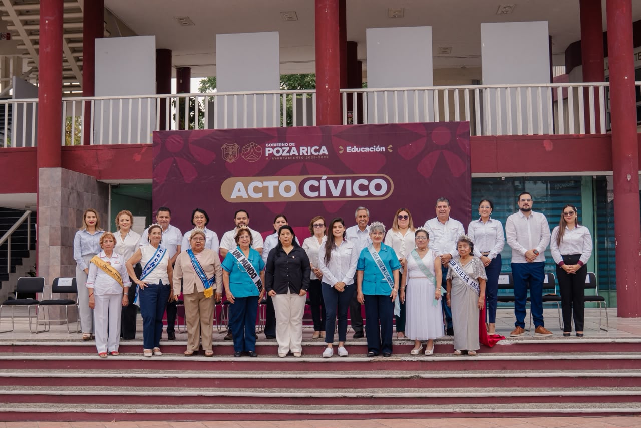 GOBIERNO DE POZA RICA Y DIF MUNICIPAL REALIZAN ACTO CÍVICO CON CLUBES DE INAPAM EN EL MARCO DEL MES DEL ADULTO MAYOR