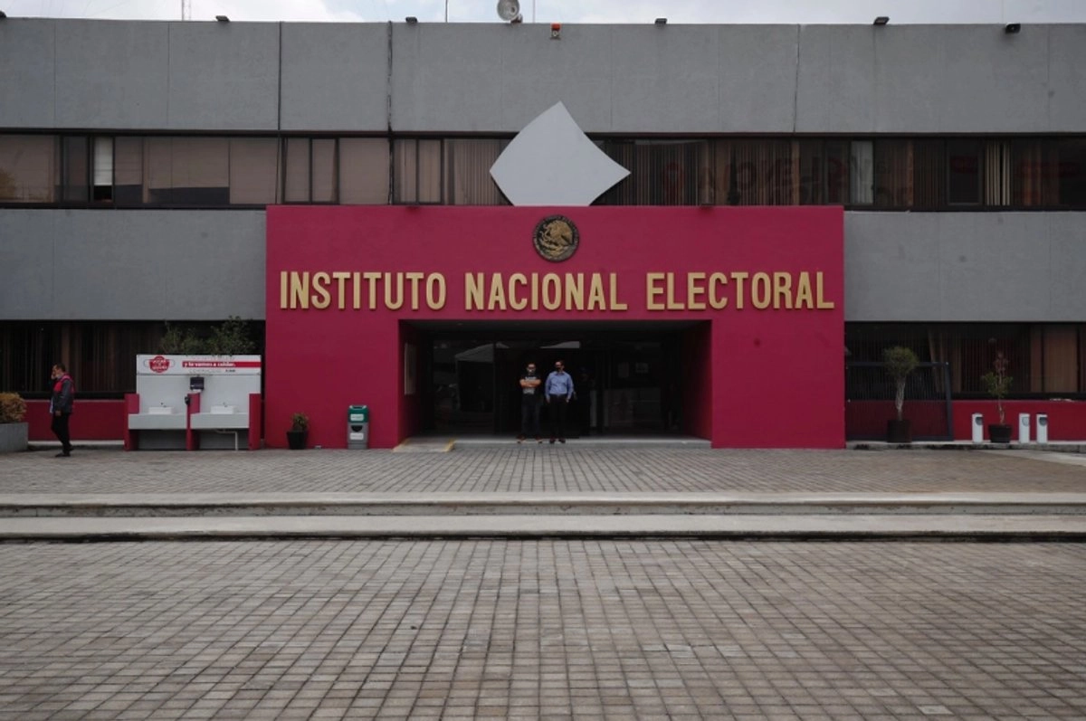 Presupuesto 2027 del INE no prevé costo millonario de su cambio de imagen Presupuesto 2027 del INE no prevé costo millonario de su cambio de imagen