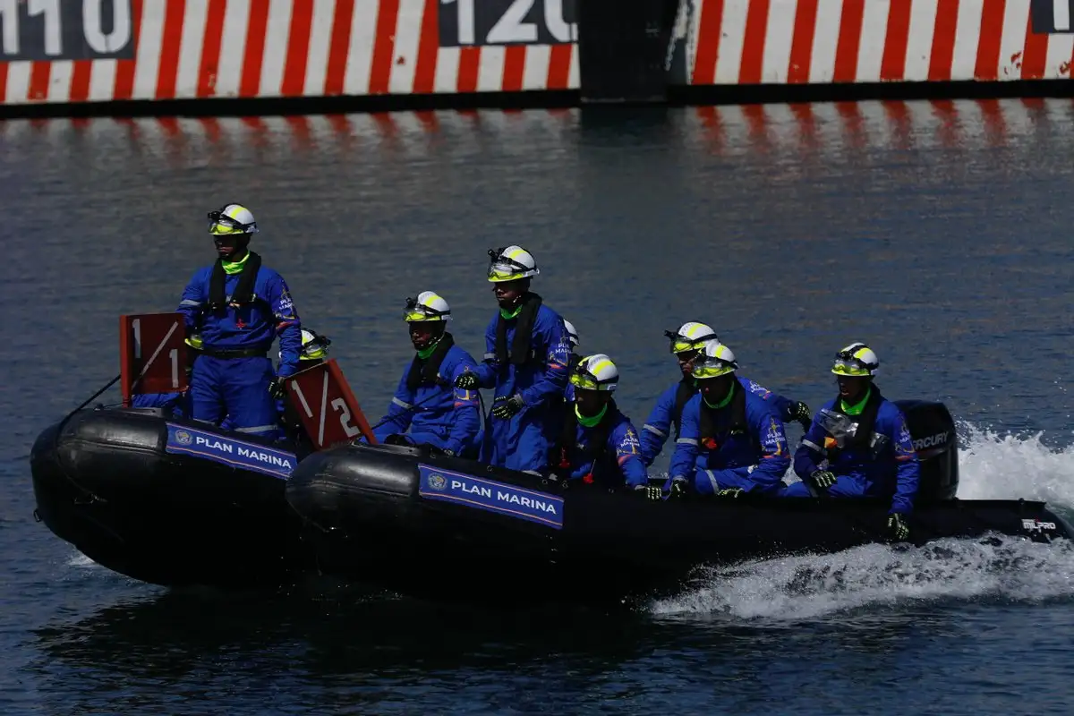 Sheinbaum celebra 205 aniversario de la Armada de México; exalta su vocación de ayuda humanitaria Sheinbaum celebra 205 aniversario de la Armada de México; exalta su vocación de ayuda humanitaria