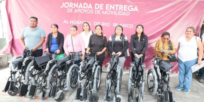 Beneficencia Pública entrega 126 apoyos de movilidad al Hospital de Río Blanco Beneficencia Pública entrega 126 apoyos de movilidad al Hospital de Río Blanco